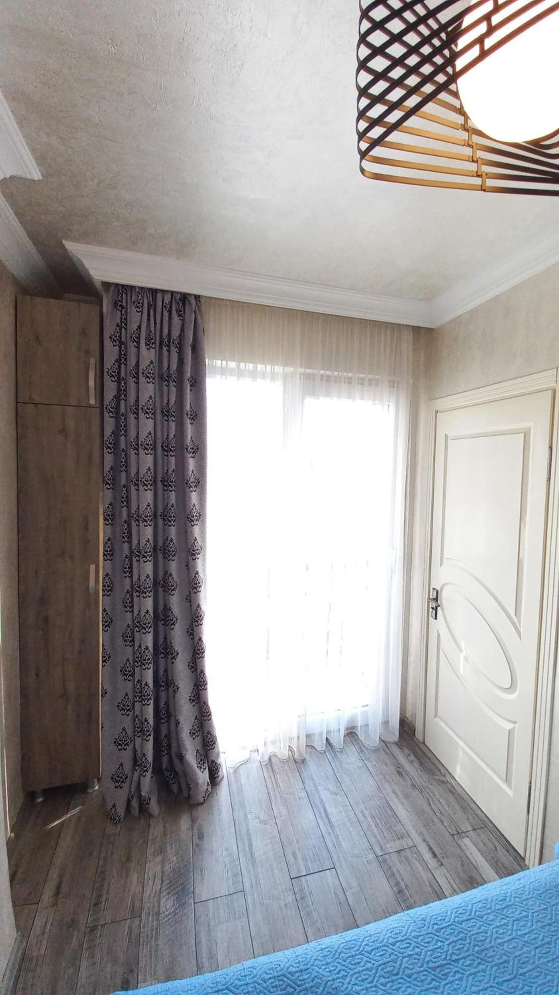 Penthouse Apartment In Батумі Екстер'єр фото